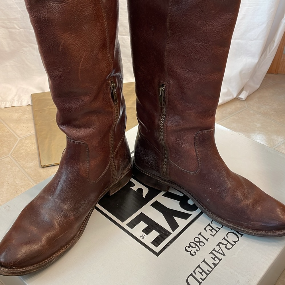 Frye Shirley Strappy Dark Brown - Picture 4 of 11